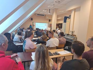 Prof. Jacek Katzer (Olštýn) přivítal účastníky ERASMUS+ BIP